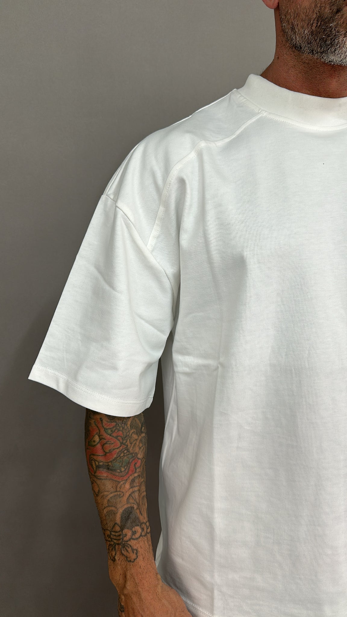 T-SHIRT PREMIUM DOPPIATA
