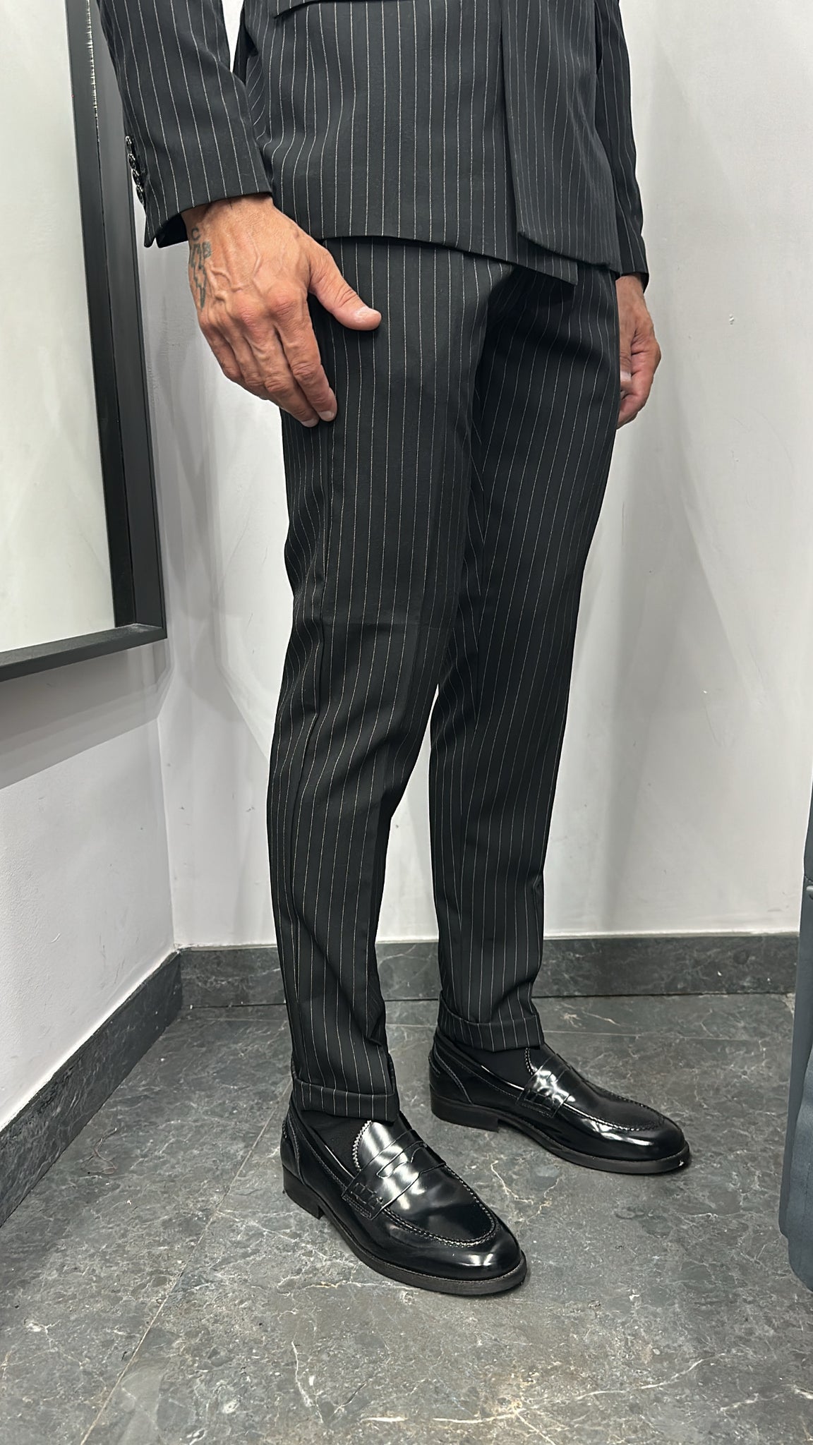 ABITO GESSATO
